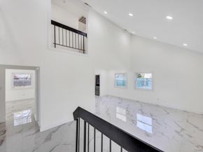 8 Grand Canyon Lane, Coram NY 11727