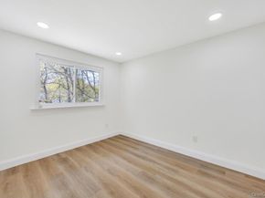8 Grand Canyon Lane, Coram NY 11727