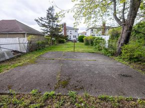 147-19 259th Street, Rosedale NY 11422