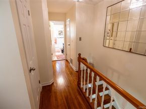 147-19 259th Street, Rosedale NY 11422
