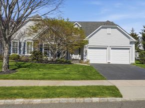 49 Samantha Circle 49, Westhampton NY 11977