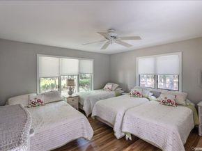 13 Van Scoys Path W, East Hampton NY 11937