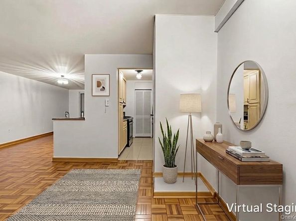 65-15 Alderton Street 2C, Rego Park NY 11374
