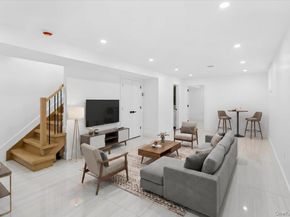 994 Singleton Avenue, Woodmere NY 11598