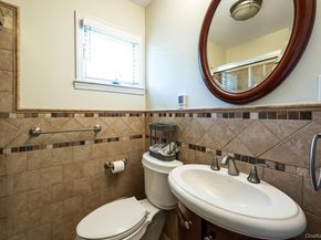 40 Boxwood Drive, Kings Park NY 11754