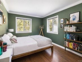 11 N Quarter Road, Westhampton NY 11977