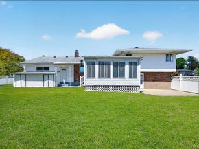 8 Whitebirch Lane, Commack NY 11725