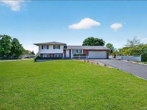 8 Whitebirch Lane, Commack NY 11725