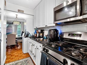 2550 Olinville Avenue 2H, Bronx NY 10467