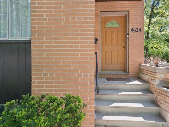 4534 Henry Hudson Parkway, Bronx NY 10471