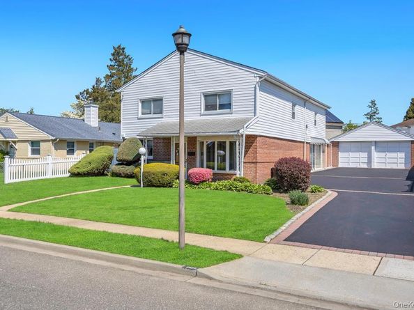 2625 Cypress Avenue, East Meadow NY 11554