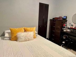 21-06 35th Street 1B, Astoria NY 11105