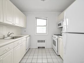 67-44 152nd Street 283B, Flushing NY 11367