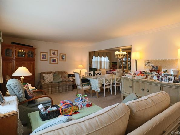 203-55 27th Avenue, Bayside NY 11360