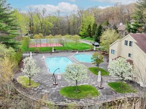 239 Deer Hill Road S, South Salem NY 10590