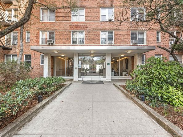 800 Grand Concourse 3BS, Bronx NY 10451
