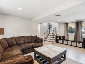12 Branch Lane, East Setauket NY 11733