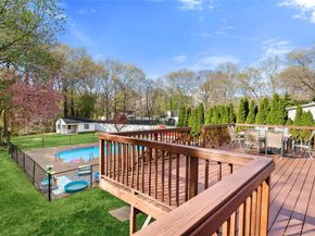 12 Branch Lane, East Setauket NY 11733