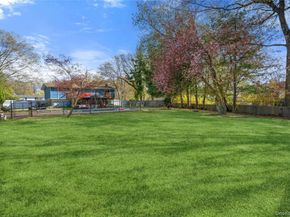 12 Branch Lane, East Setauket NY 11733