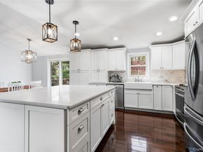 12 Branch Lane, East Setauket NY 11733