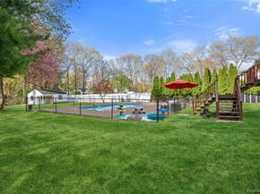 12 Branch Lane, East Setauket NY 11733