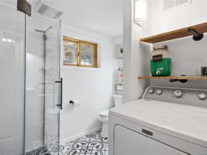 12 Branch Lane, East Setauket NY 11733