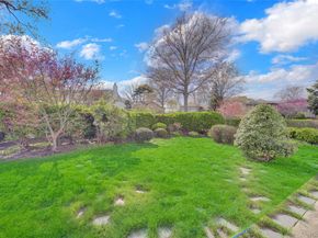 25 Lake Shore Boulevard, Massapequa NY 11758
