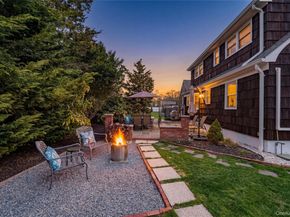 256 4th Avenue, Saint James NY 11780