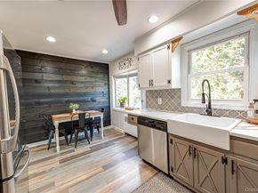 256 4th Avenue, Saint James NY 11780