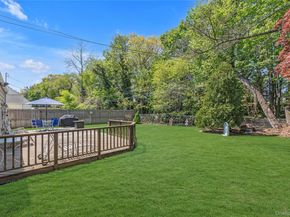 304 Jamaica Boulevard, Carle Place NY 11514