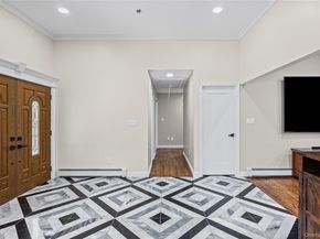 9 Weaver Lane, Dix Hills NY 11746
