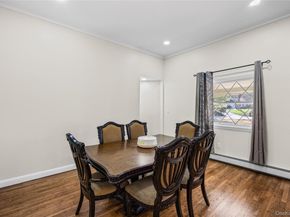 9 Weaver Lane, Dix Hills NY 11746