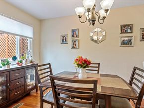 3 Town House Drive, Massapequa Park NY 11762