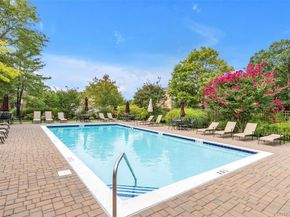 3 Town House Drive, Massapequa Park NY 11762