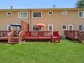 3 Town House Drive, Massapequa Park NY 11762