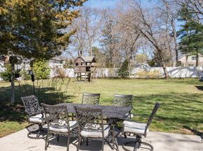 119 7th Street, Saint James NY 11780