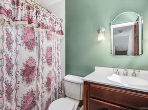 119 7th Street, Saint James NY 11780