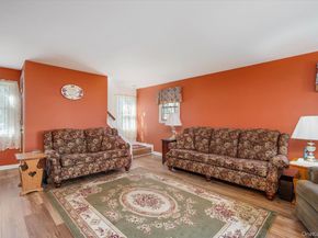 119 7th Street, Saint James NY 11780