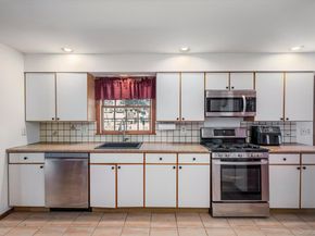 119 7th Street, Saint James NY 11780