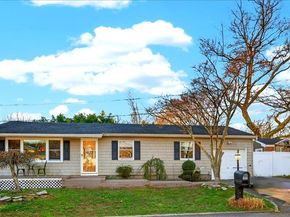 2 Pike Street, East Patchogue NY 11772