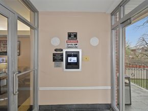 280 Collins Avenue 6I, Mount Vernon NY 10552