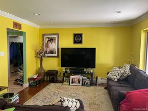 173 Sequoia Drive, Coram NY 11727