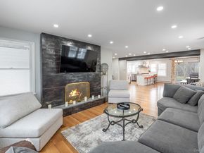10940 Main Road, East Marion NY 11939