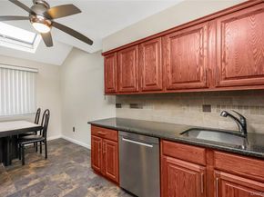 82 Cottonwood Ct. 82, Wantagh NY 11793