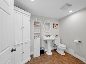 261 N 6th Street, Bethpage NY 11714