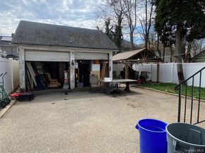 24 Lent Avenue, Hempstead NY 11550