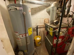 24 Lent Avenue, Hempstead NY 11550