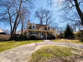 142 King Road, Rocky Point NY 11778