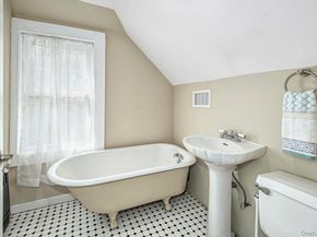 13 Chadwick Road, White Plains NY 10604