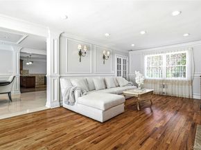 1 Kissam Lane, Glen Head NY 11545
